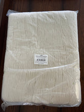 Load image into Gallery viewer, 10 skeins Merino Worsted (improved - NSW) from W2D4
