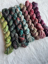 Load image into Gallery viewer, Howl&#39;s Moving Castle Blended Mini Bundle (Dyed to Order)
